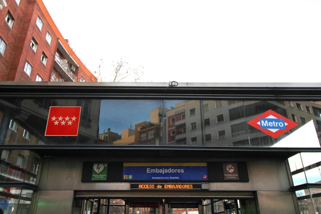 Apartamento En Embajadores Madrid Exterior photo